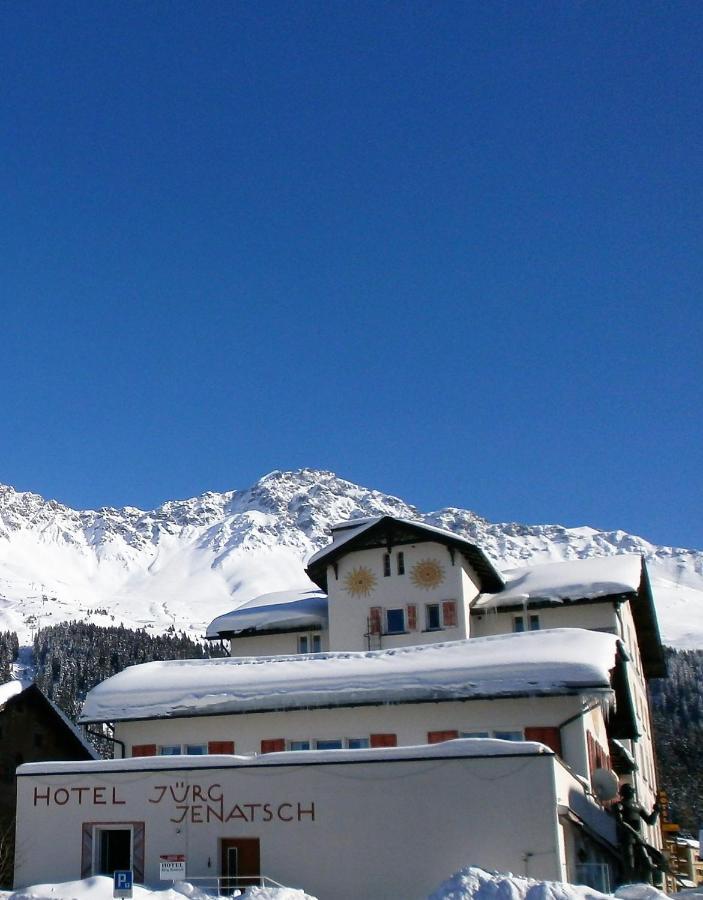 Hotel Jenatsch Парпан Екстериор снимка