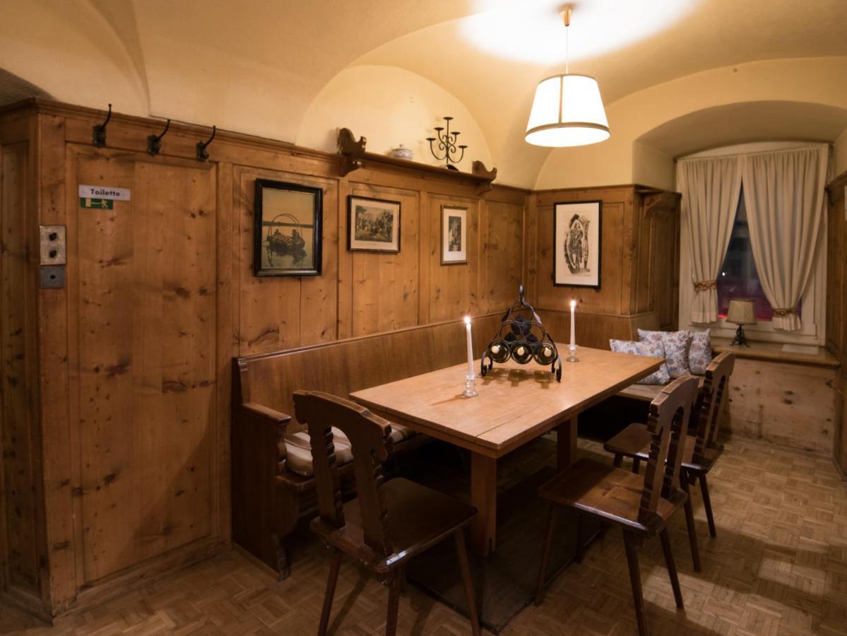 Hotel Jenatsch Парпан Екстериор снимка